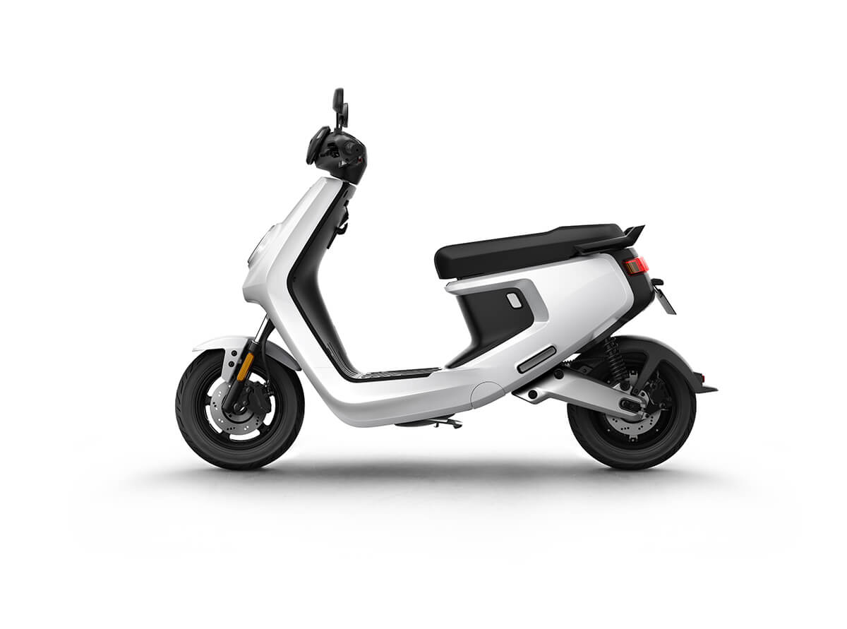 NIU MQi+ Sport branca vista lateral